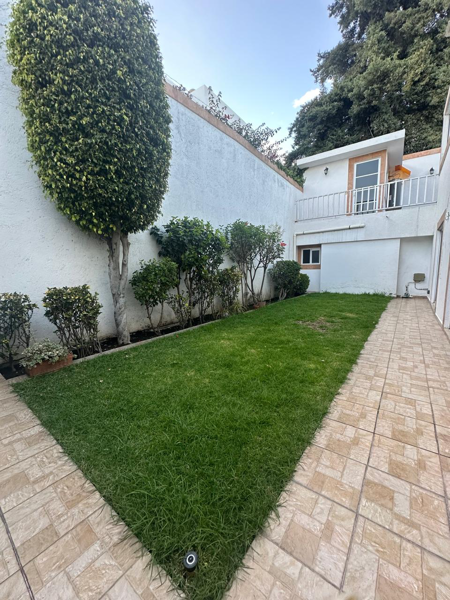 Casa en venta en Ciudad Satelite, Naucalpan de Juárez — foto 2 de 12