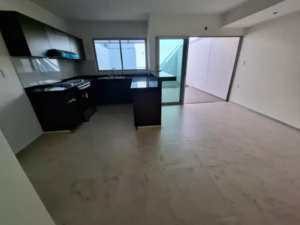 Casa en venta en Graciano Sánchez Romo, Boca del Río — foto 3 de 16