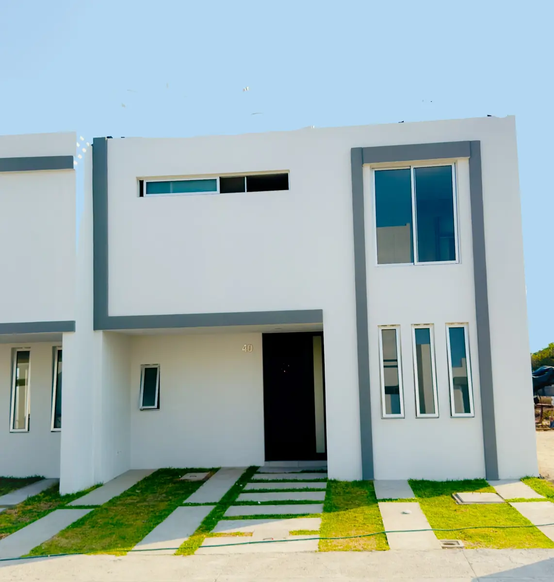 Casa en venta en Salagua, Manzanillo — foto 1 de 23