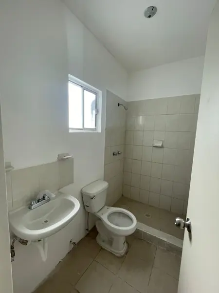 Casa en venta en Villas Universidad, Torreón — foto 3 de 11