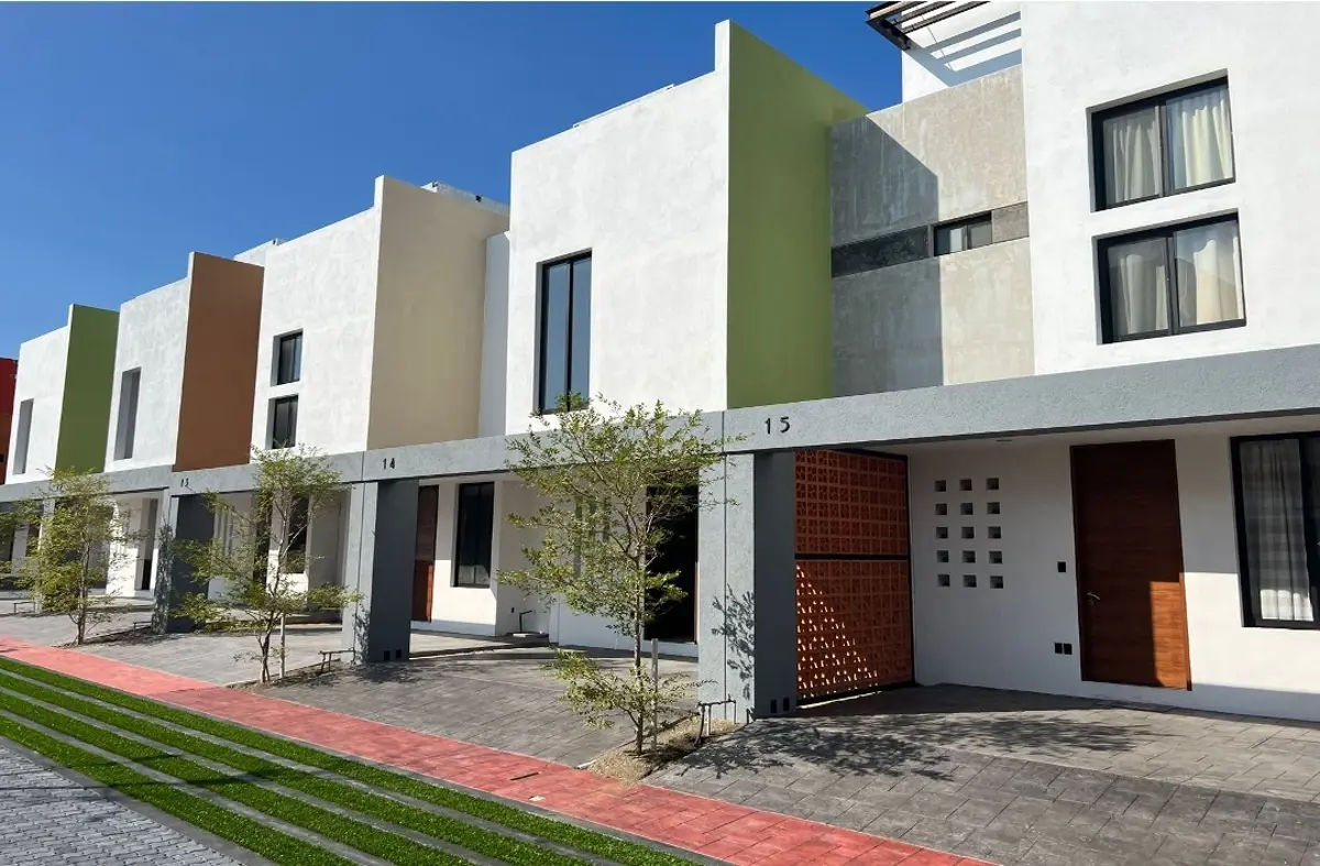 Casa en venta en Nuevo Salagua, Manzanillo — foto 1 de 24
