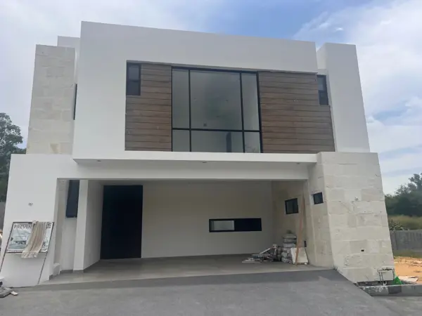 Casa en venta en Pedregal de la Montaña, Monterrey — foto 2 de 43