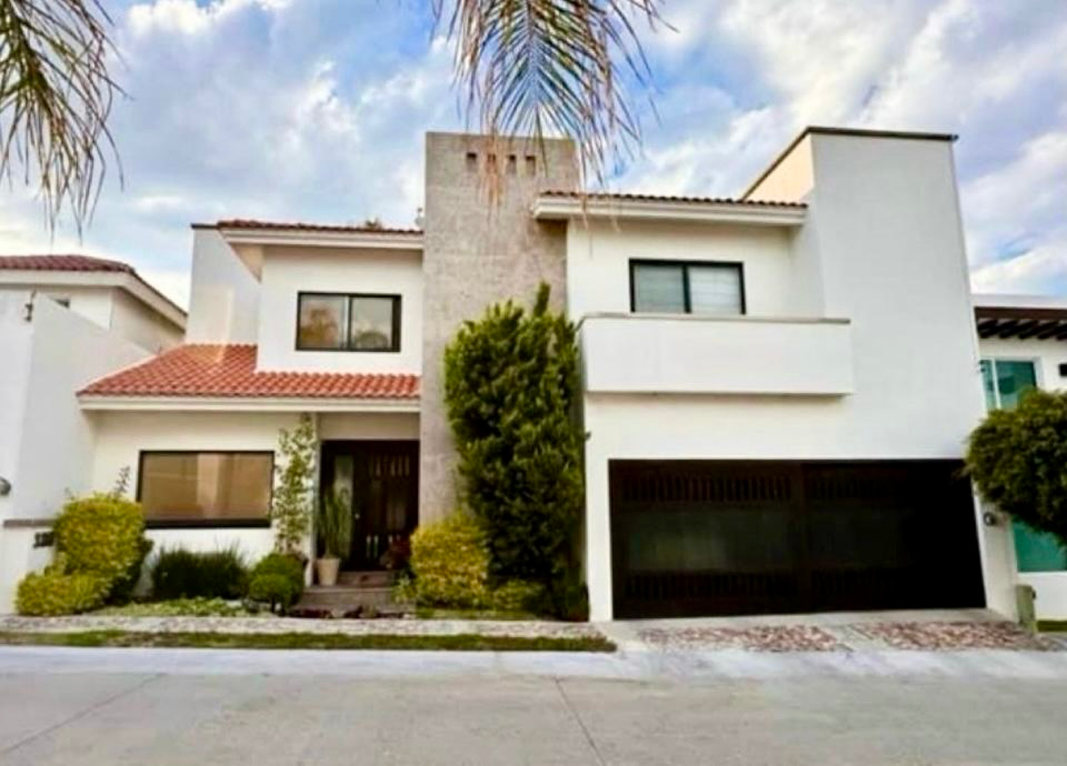 Casa en venta en Cañada del Refugio, León — foto 1 de 9