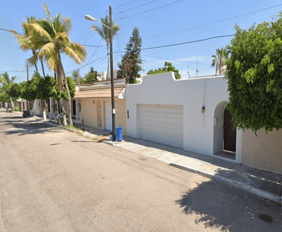 Casa en venta en Sendero las Flores, La Paz — foto 1 de 8
