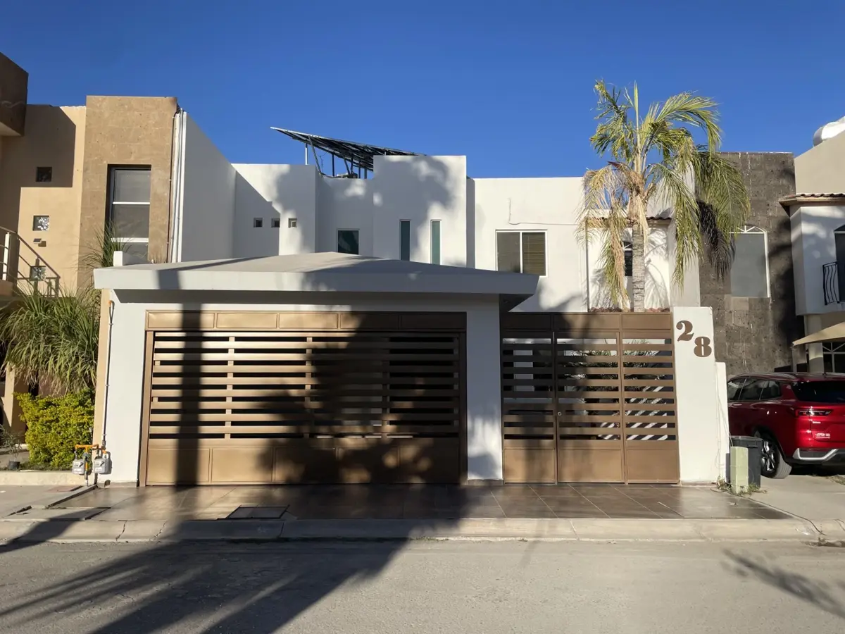 Casa en venta en Los Viñedos, Torreón — foto 1 de 30