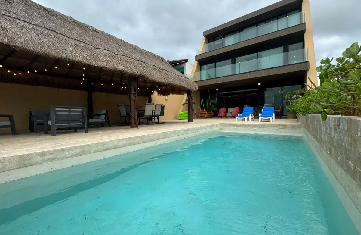 Casa en venta en Merida Centro, Mérida — foto 1 de 30