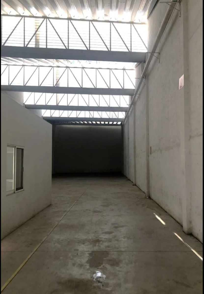 Bodega en renta en Nuevo Mexico, Zapopan — foto 1 de 11