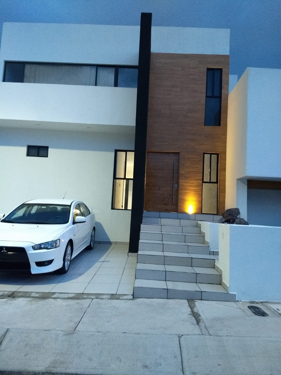 Casa en renta en Zibatá, El Marqués — foto 1 de 7