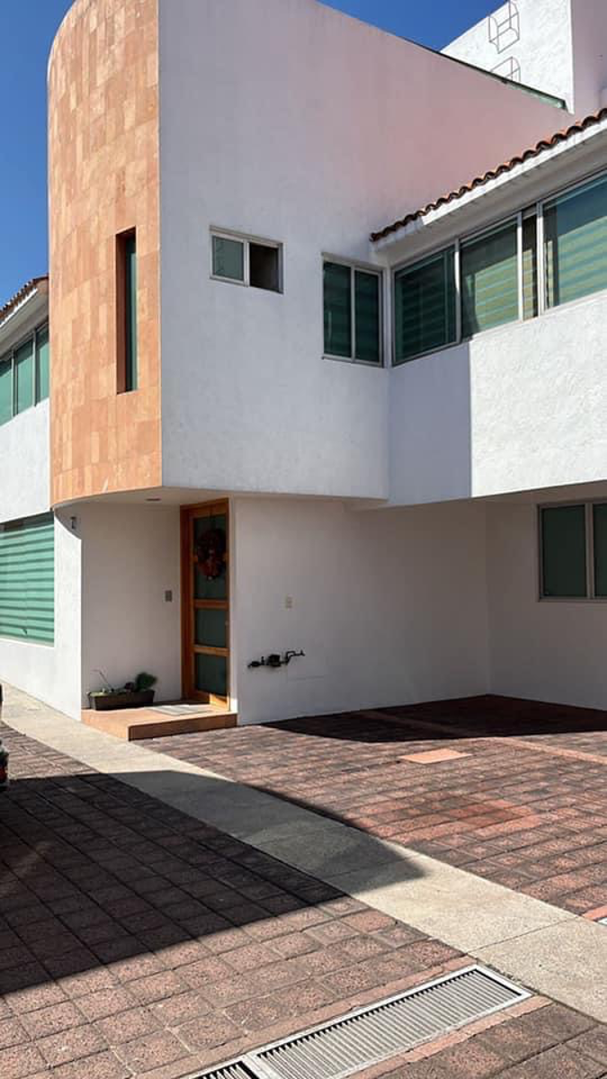 Casa en renta en Cuajimalpa, Cuajimalpa de Morelos — foto 1 de 31