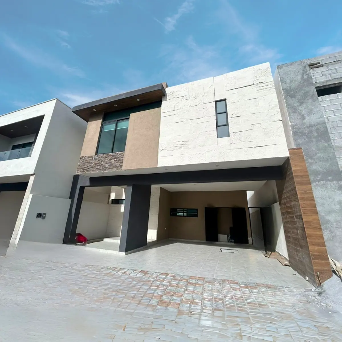 Casa en venta en Privanzas del Campestre, Arteaga — foto 1 de 24