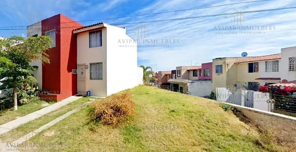 Casa en venta en Lomas Del Sur, Tlajomulco de Zúñiga — foto 1 de 12