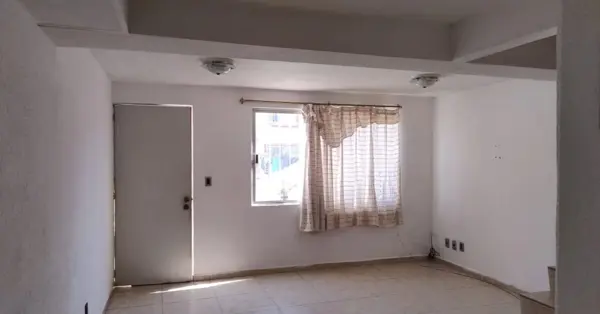 Casa EN RECUPERACIÓN BANCARIA (NO CREDITOS) Las Américas, Ecatepec de Morelos, México
