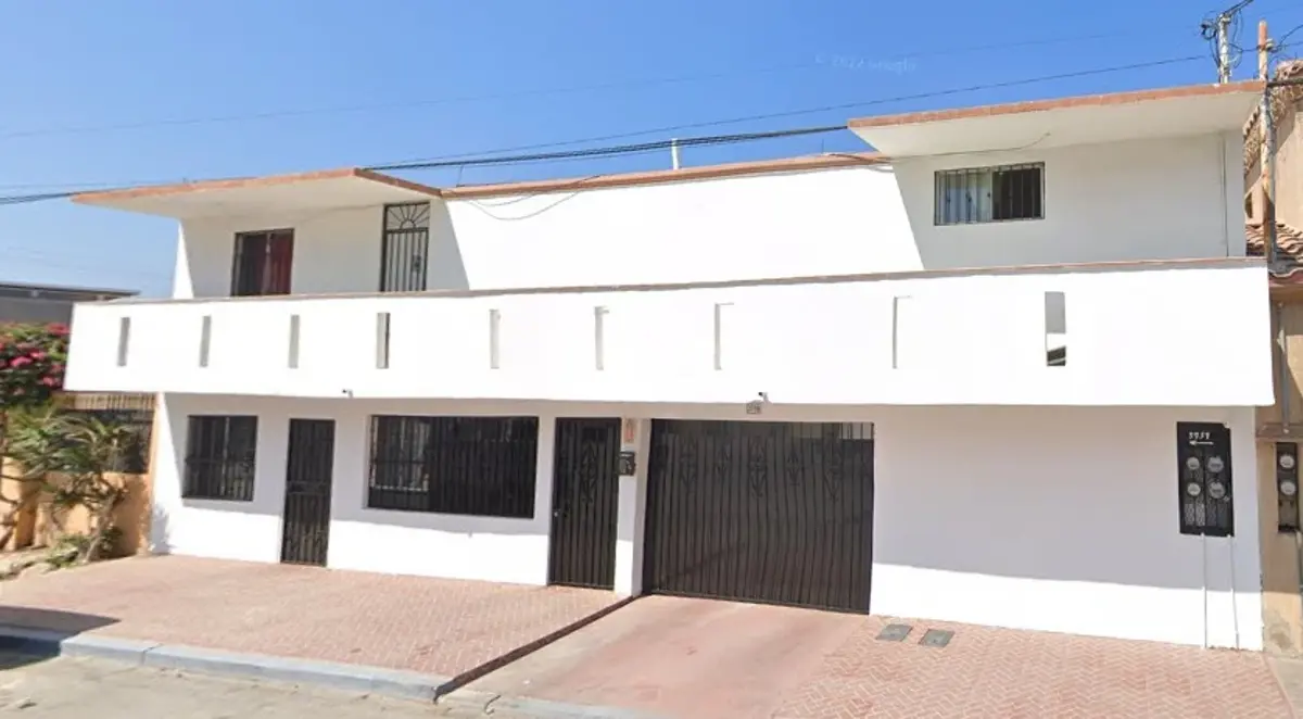Casa en venta en Playas de Tijuana Sección Costa Azul, Tijuana — foto 1 de 13