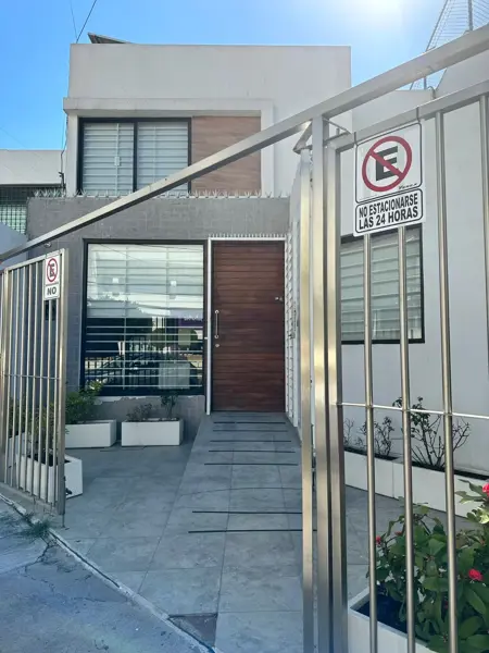 Consultorio en renta en Jardines de San Ignacio, Zapopan — foto 2 de 8