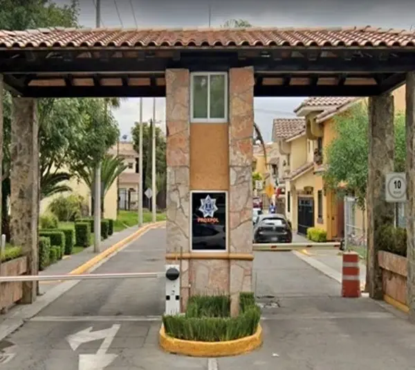Casa en venta en Real Castell, Tecámac — foto 3 de 12