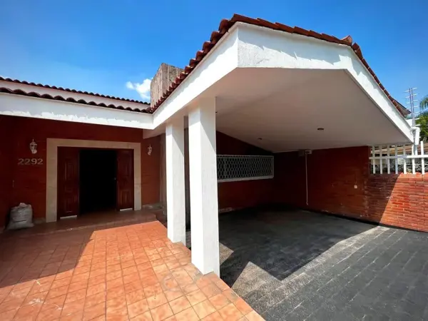 Casa en renta en Bugambilias, Zapopan — foto 2 de 18