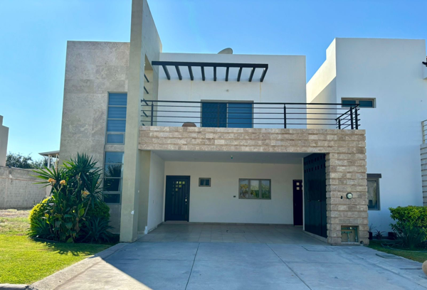 Casa en renta en Las Acacias, Torreón, Coahuila de Zaragoza Casa en renta en Las Acacias, Torreón, Coahuila de Zaragoza