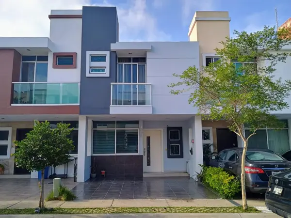 Casa en venta en Valle de San Isidro, Zapopan — foto 2 de 24