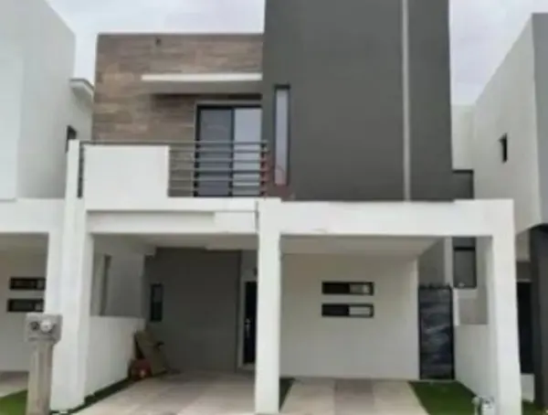 Casa en venta en Hacienda Isabella, Chihuahua, Chihuahua