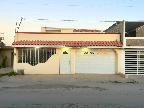 Casa en venta en San Antonio de los Bravos, Torreón, Coahuila de Zaragoza