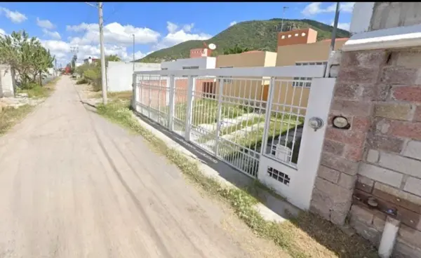 Casa en venta en Granjas Banthí Sección Solares, San Juan del Río — foto 2 de 12