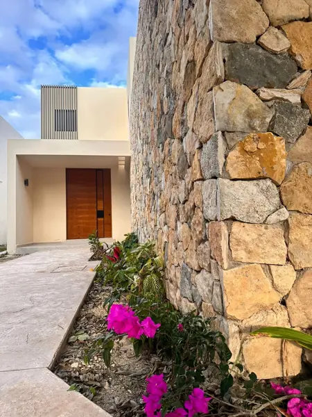 Casa en venta en Temozon Norte, Mérida — foto 2 de 16