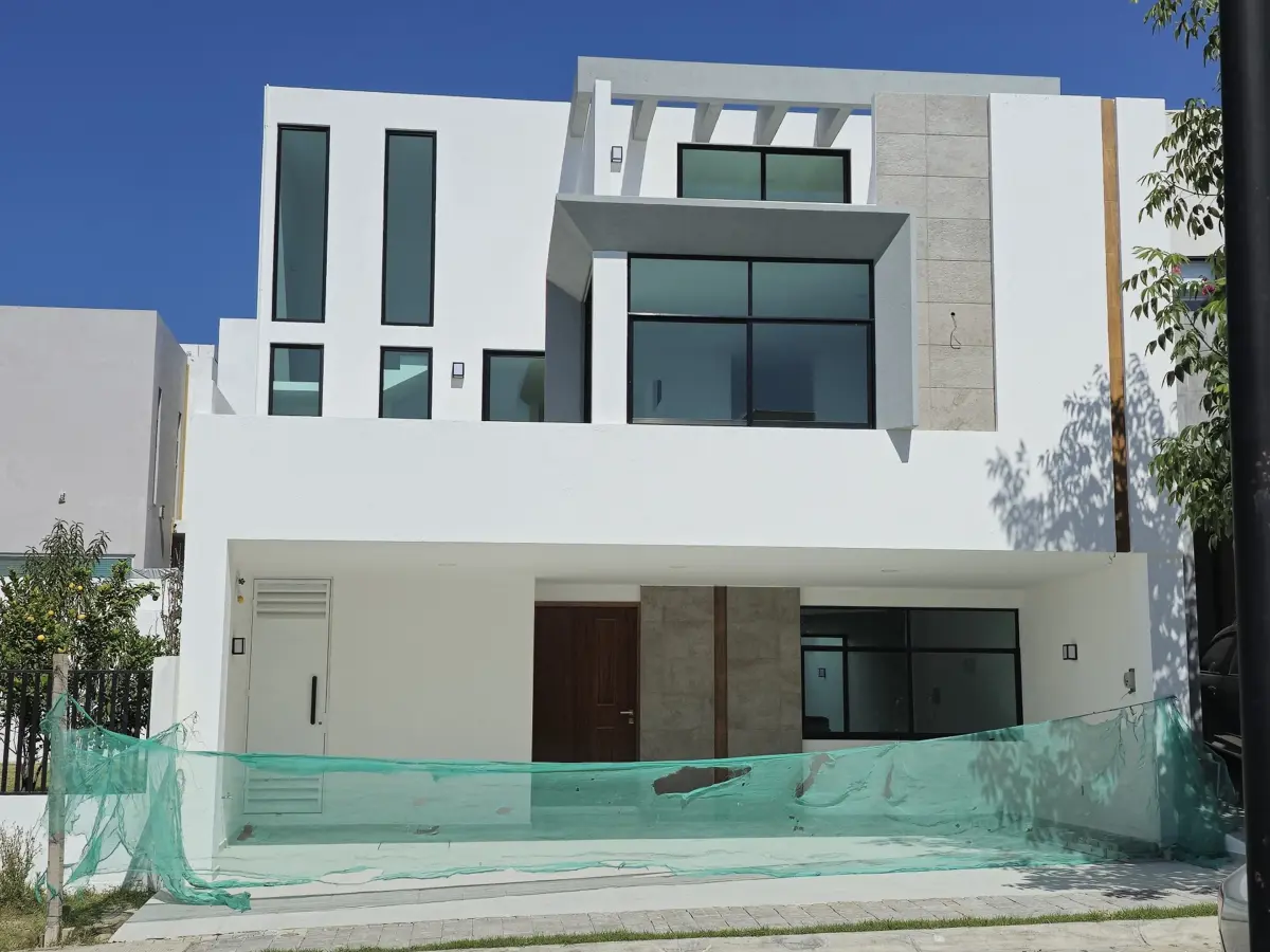 Casa en venta en Lomas de Angelópolis, San Andrés Cholula — foto 1 de 16