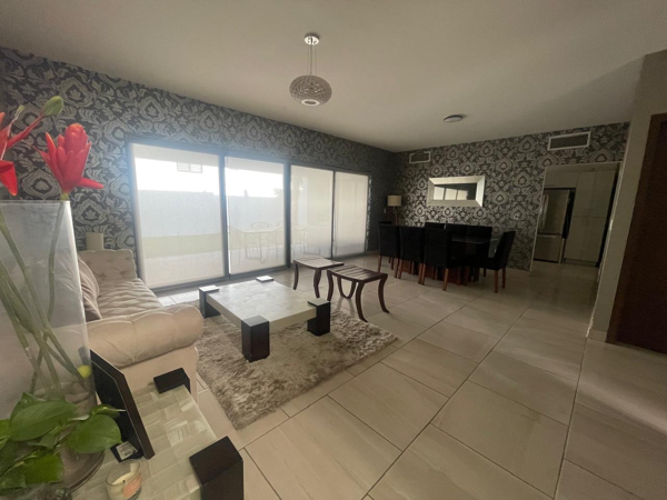 Casa en renta en Los Viñedos, Torreón — foto 3 de 38