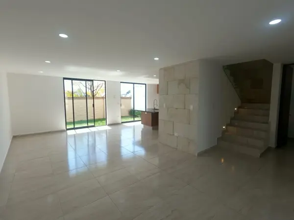 Casa en venta en Lomas de Angelópolis, San Andrés Cholula — foto 2 de 14