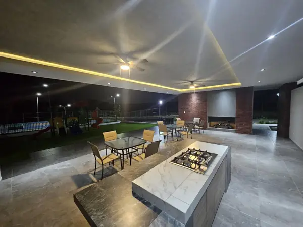 Casa en renta en Foret, Saltillo — foto 3 de 19