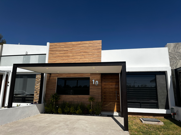 Casa en venta en Cañadas del Arroyo, Corregidora — foto 2 de 18