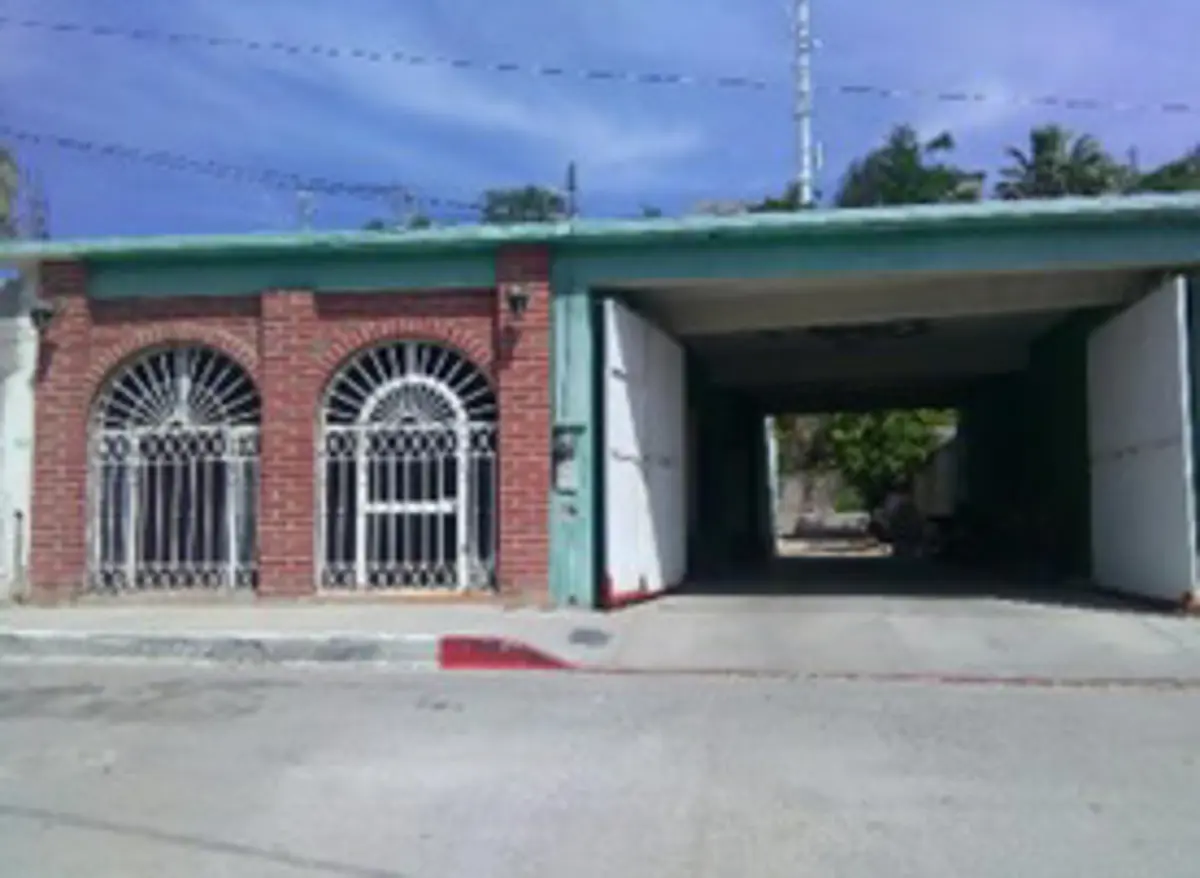 Casa en venta en Lazaro Cardenas, La Paz — foto 1 de 5
