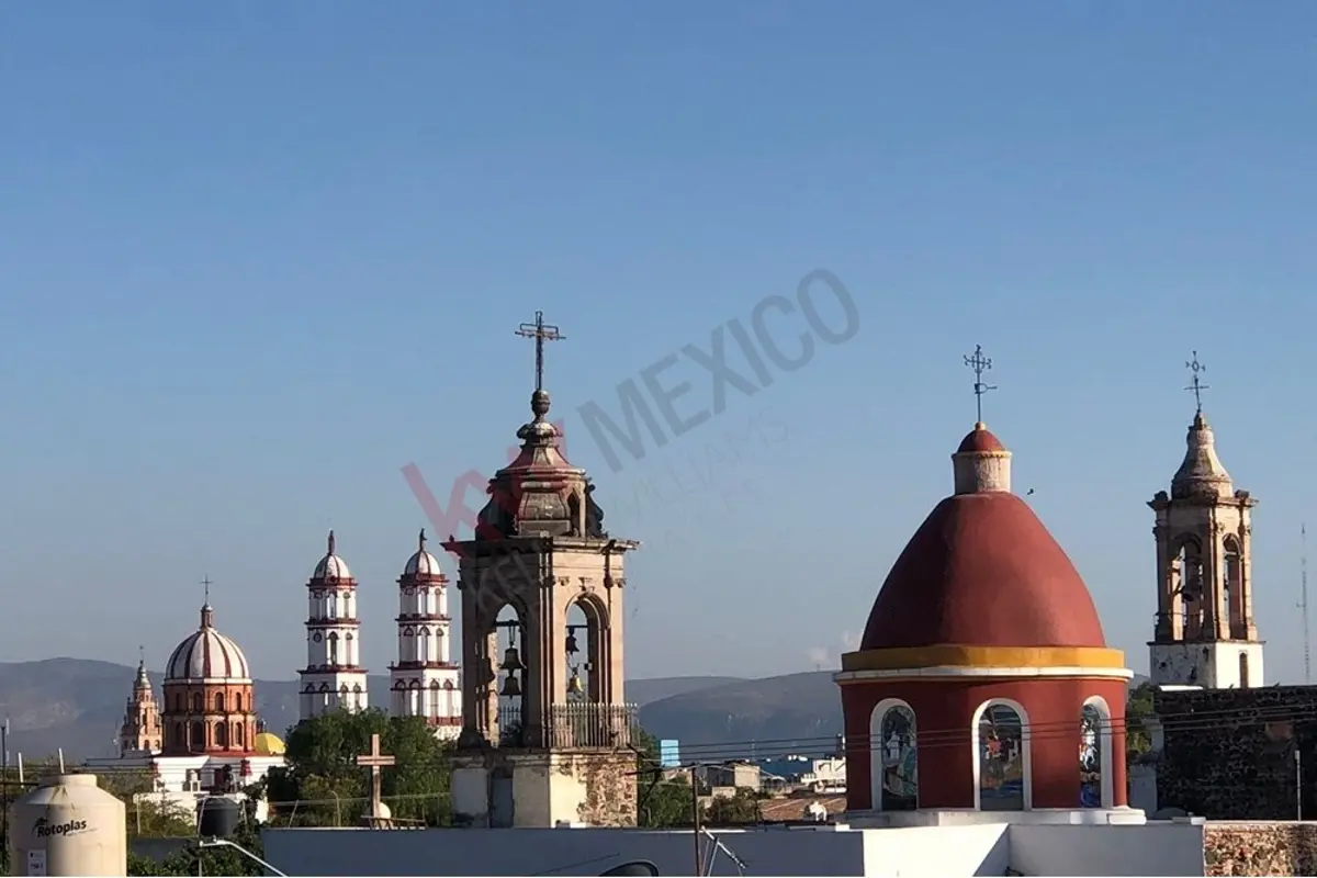 Casa en venta en Celaya Centro, Celaya — foto 1 de 33