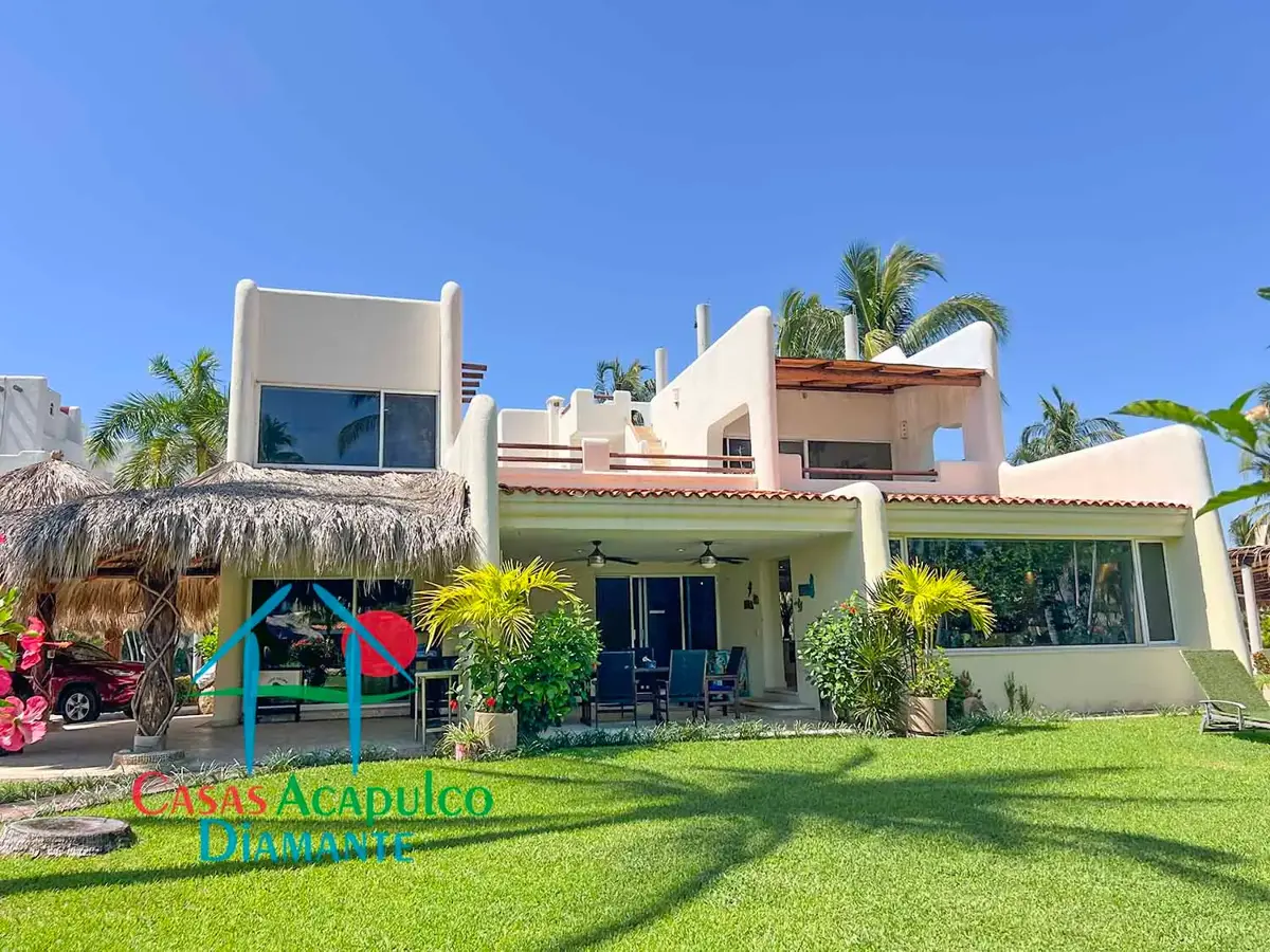 Casa en Venta en Son Vida, Acapulco de Juárez, Guerrero Casa en Venta en Son Vida, Acapulco de Juárez, Guerrero