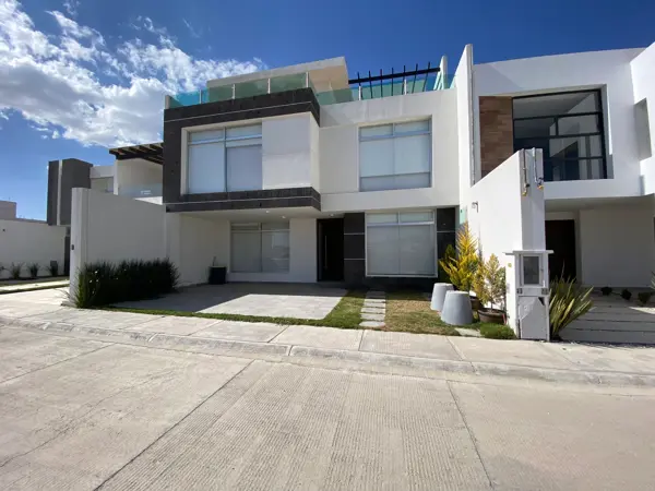 Casa en venta en Lomas del Portezuelo, Mineral de la Reforma, Hidalgo