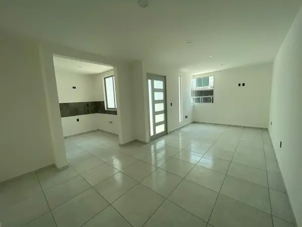 Casa en venta en El Saucillo, Mineral de la Reforma — foto 3 de 7