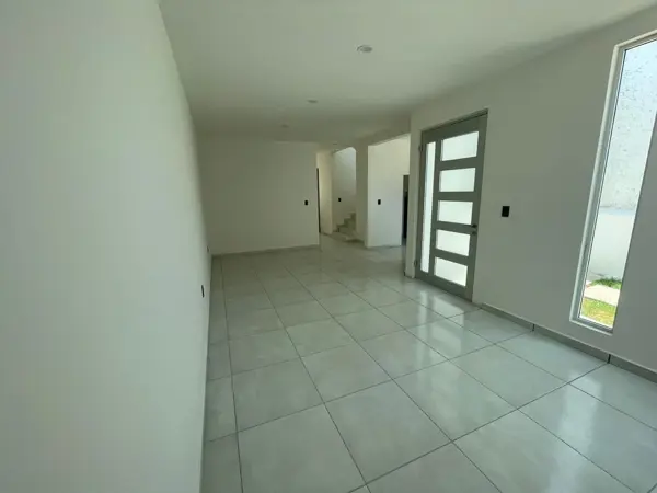Casa en venta en El Saucillo, Mineral de la Reforma — foto 2 de 7
