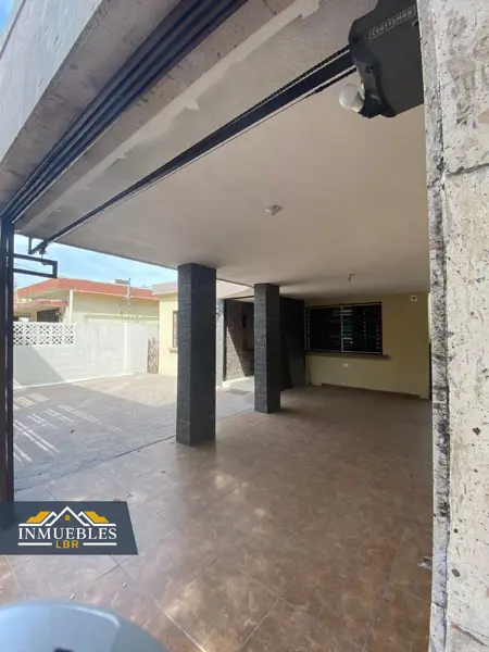 Casa en venta en Mitras Centro, Monterrey — foto 2 de 10