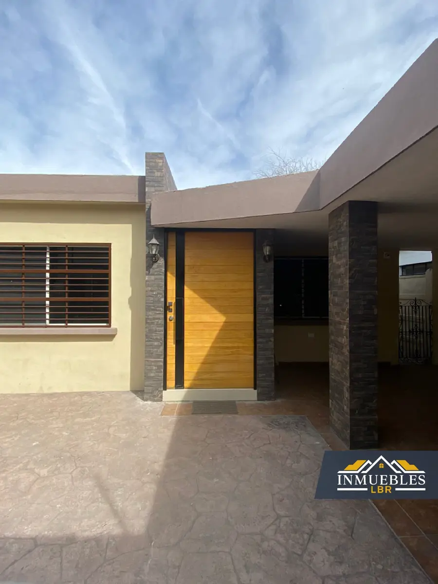 Casa en venta en Mitras Centro, Monterrey — foto 1 de 10