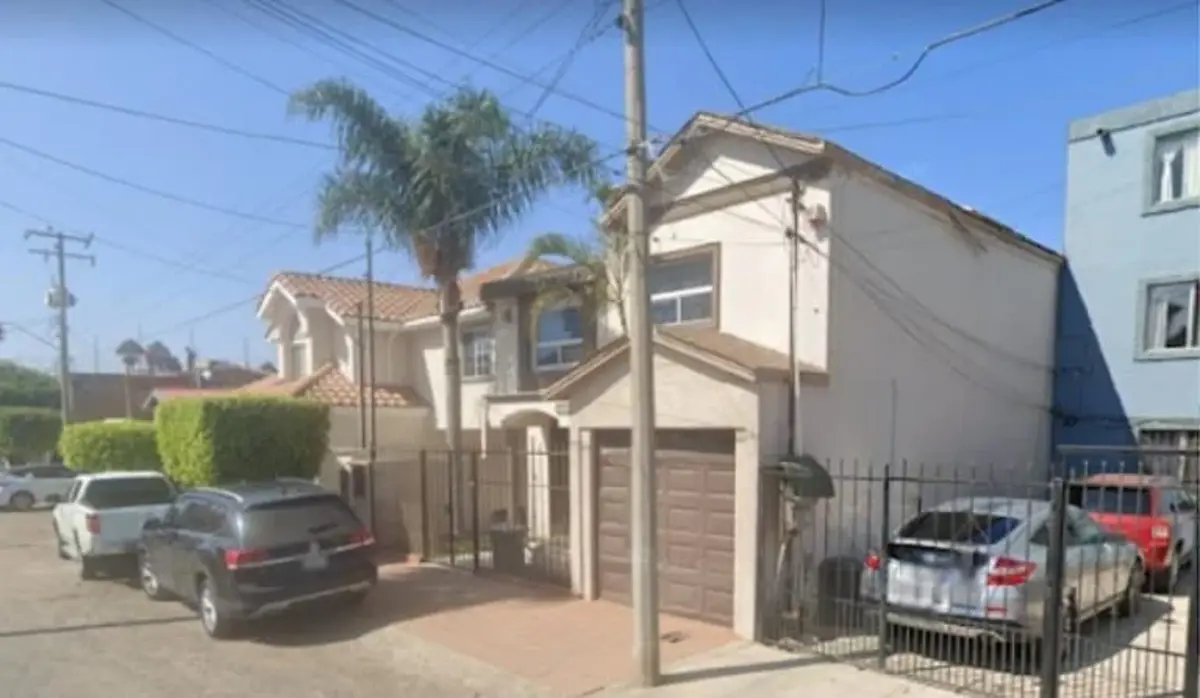 Casa en venta en Playas de Tijuana Sección Costa de Oro, Tijuana — foto 1 de 11