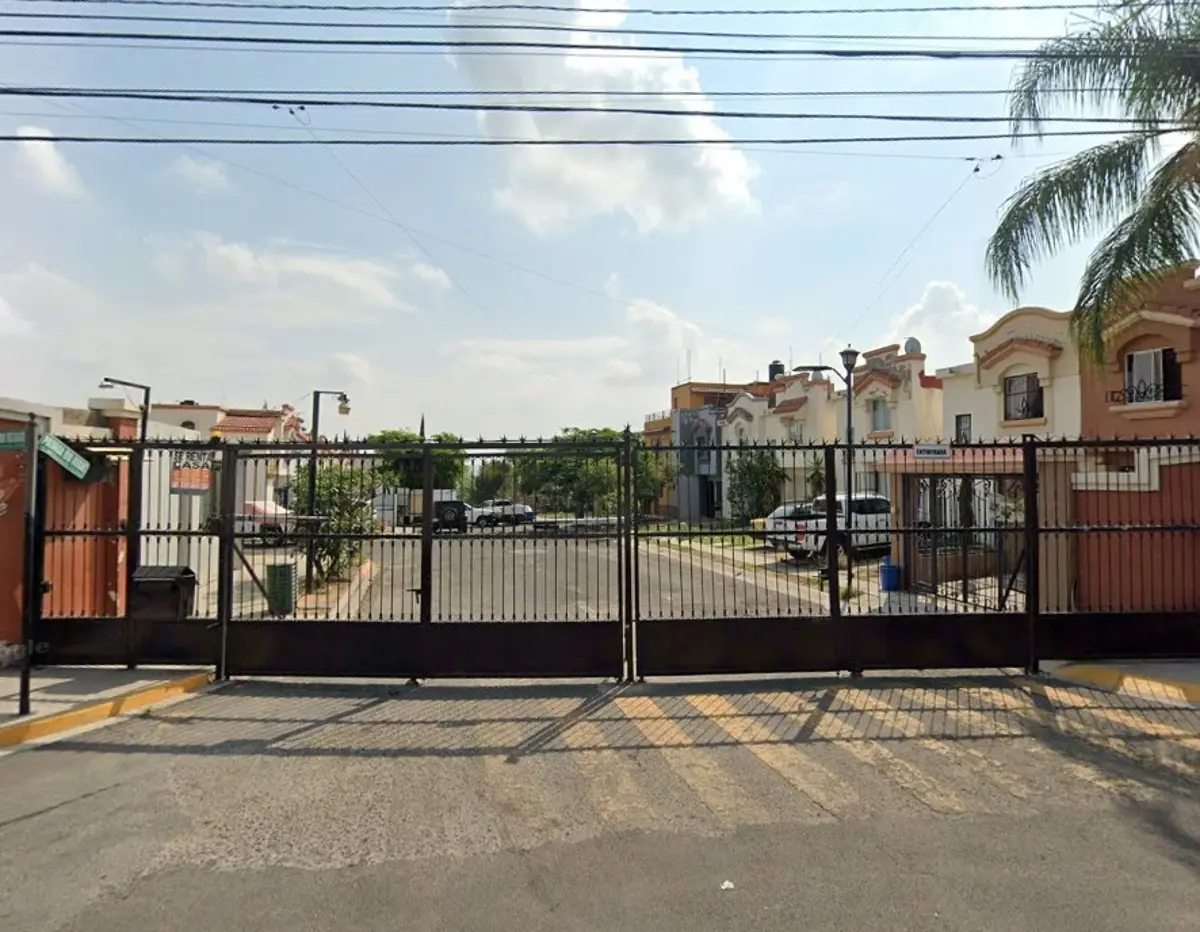 Casa en venta en Paseos de Santiago, Tonalá — foto 1 de 2