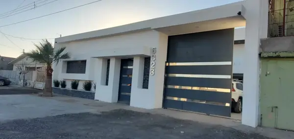 Casa en venta en Aeropuerto Ampliación, Juárez, Chihuahua