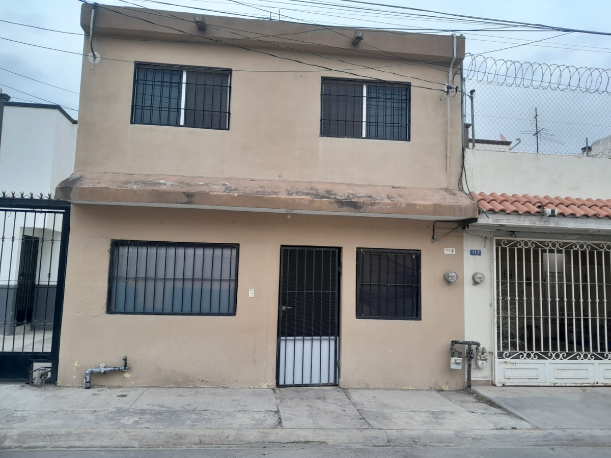Casa en venta en Nuevo las Puentes Primer Sector, Apodaca — foto 1 de 17