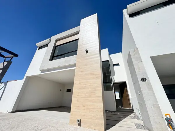 Casa en venta en Los Viñedos, Torreón — foto 2 de 33