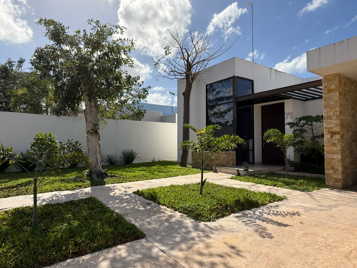 Casa en venta en La Rejoyada, Mérida — foto 1 de 13