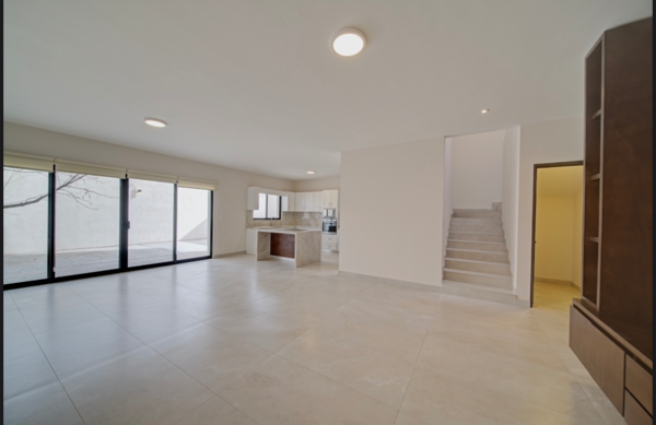 Casa en renta en Los Cedros Residencial, Saltillo — foto 3 de 24