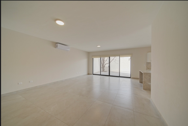 Casa en renta en Los Cedros Residencial, Saltillo — foto 2 de 24