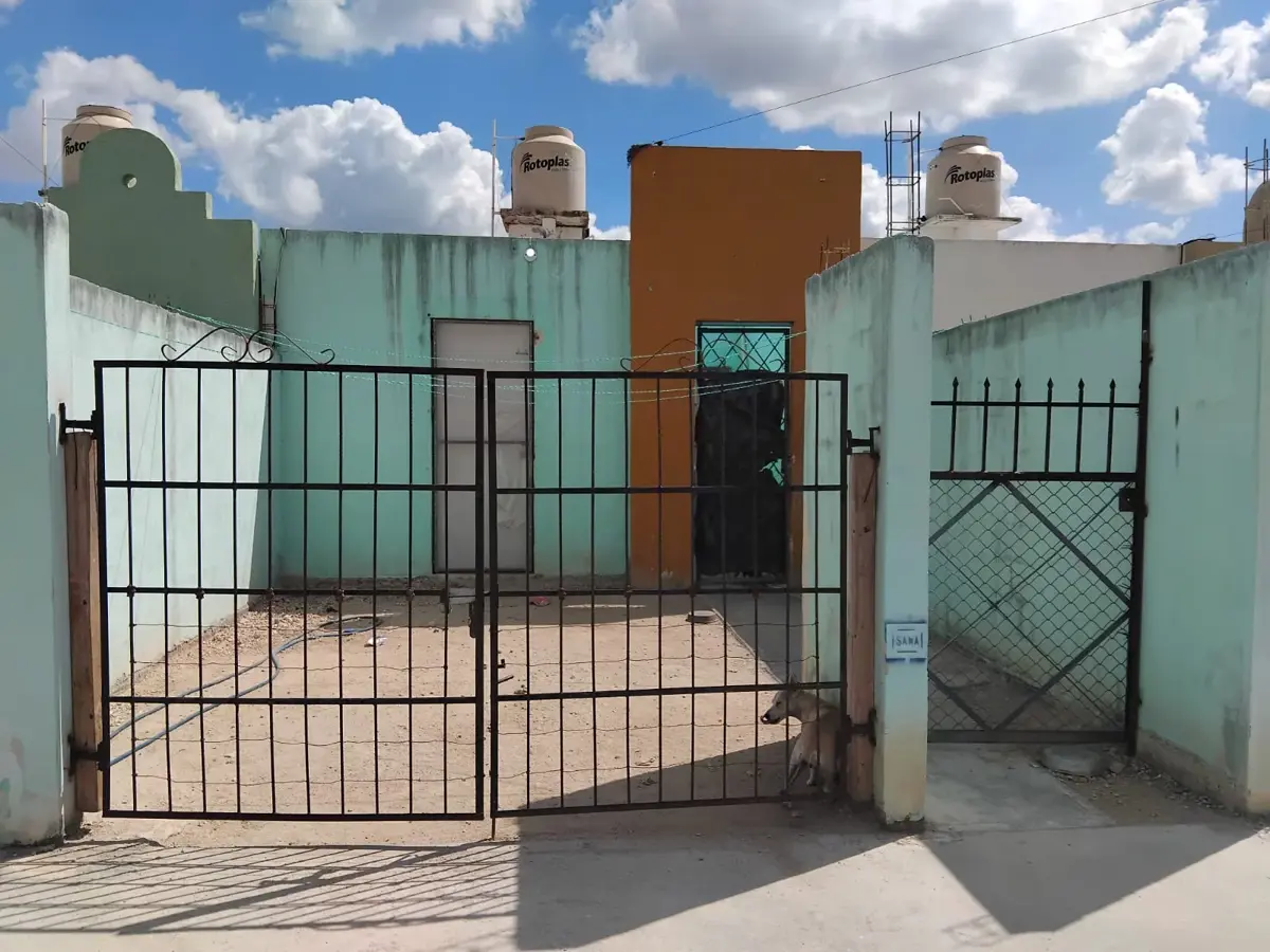 Casa en venta en Kanasín Centro, Kanasín — foto 1 de 18