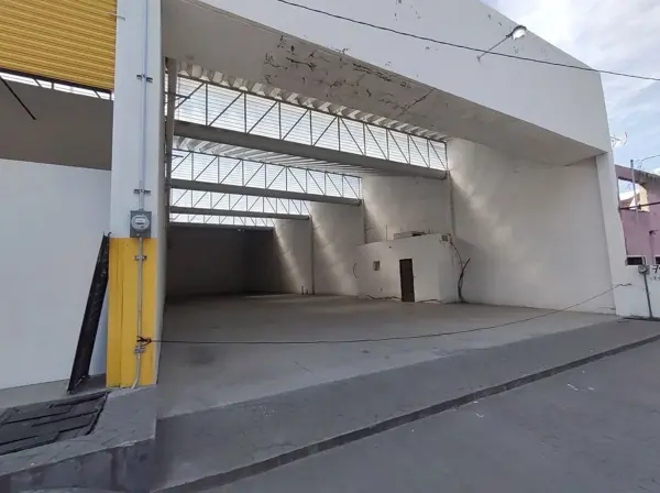 Bodega en renta en La Venta del Astillero, Zapopan — foto 2 de 4