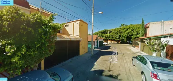 Casa en venta en Valle Residencial los Girasoles, Celaya — foto 2 de 5